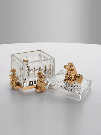 Crystal triump with old toys